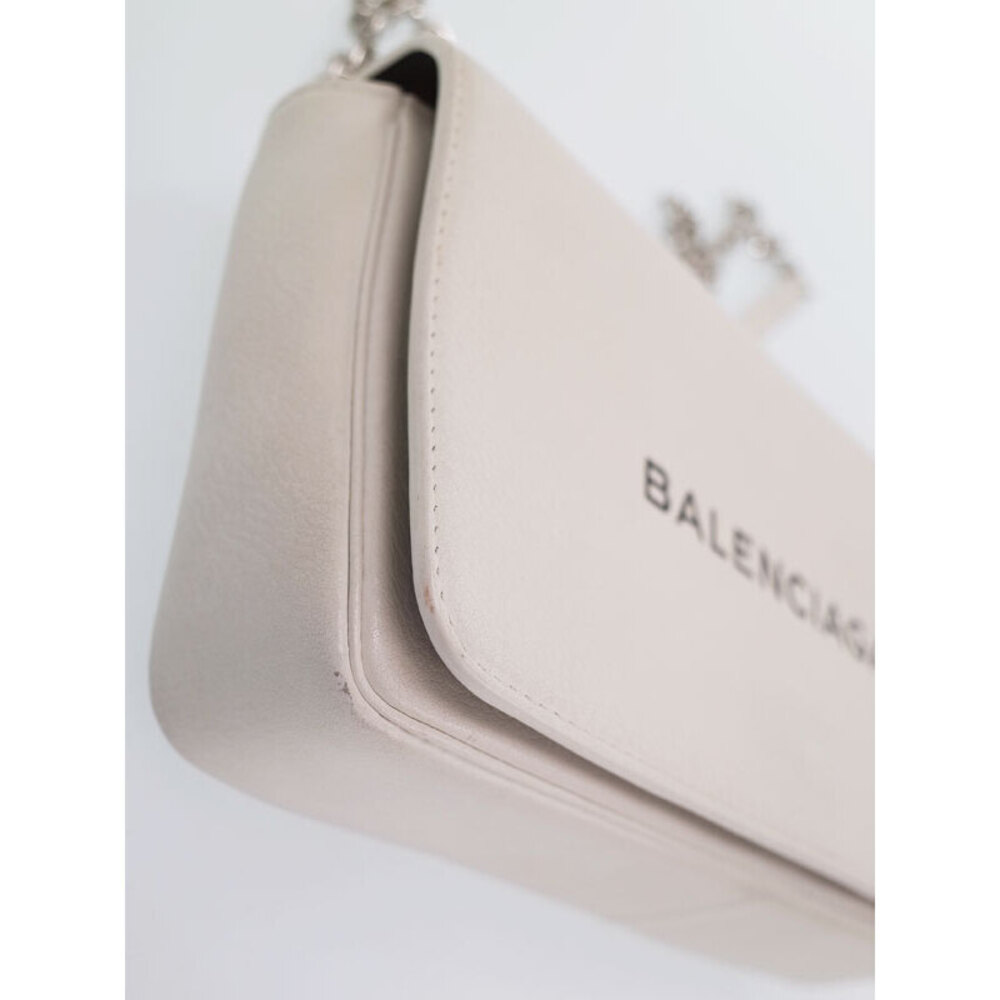 BALENCIAGA Everyday Chain Shoulder Bag Shoulder Bag - Picture 5 of 9